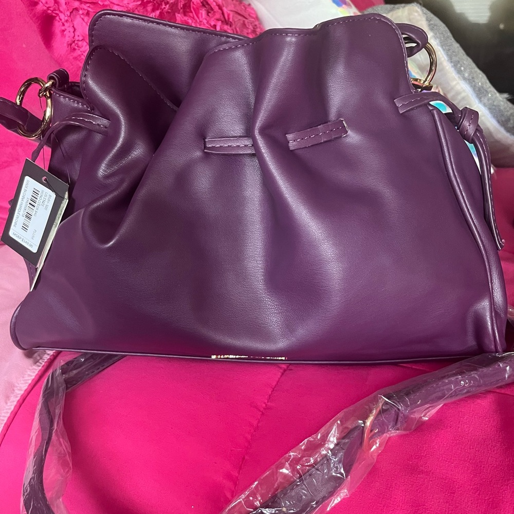 Badgley Mischka Elegant Purple Shoulder Bag